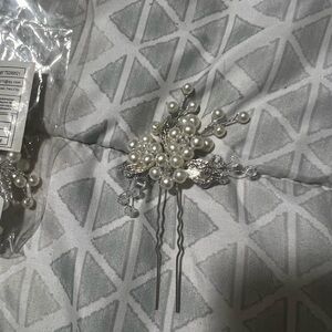 Bridal Pearl Hairpin